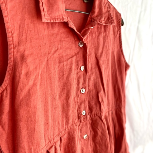 Eddie Bauer Salmon Linen Pleated Shirtdress - Picture 5 of 5